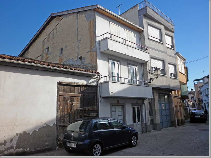 Vivienda urbana real, referencia 664
